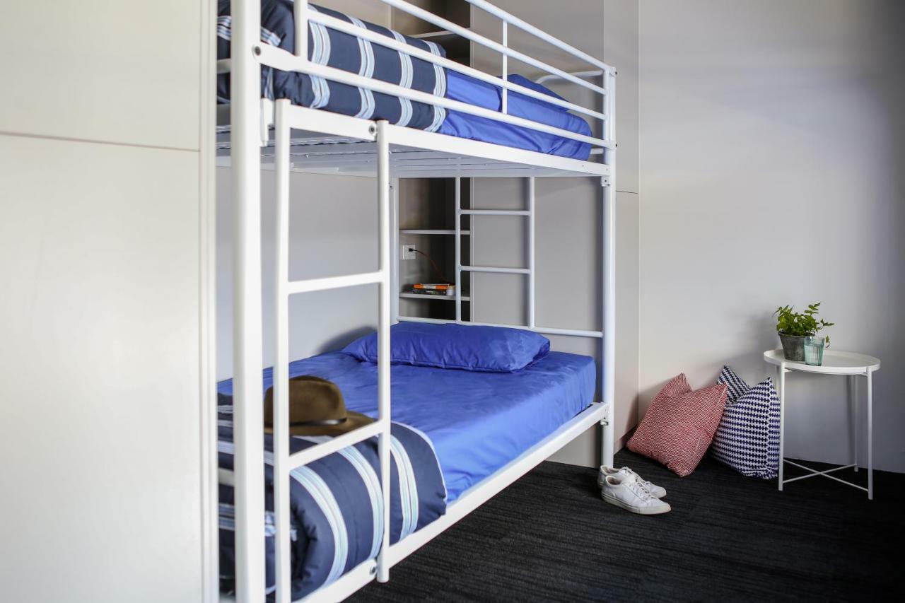 Spinners Hostel Перт Екстер'єр фото