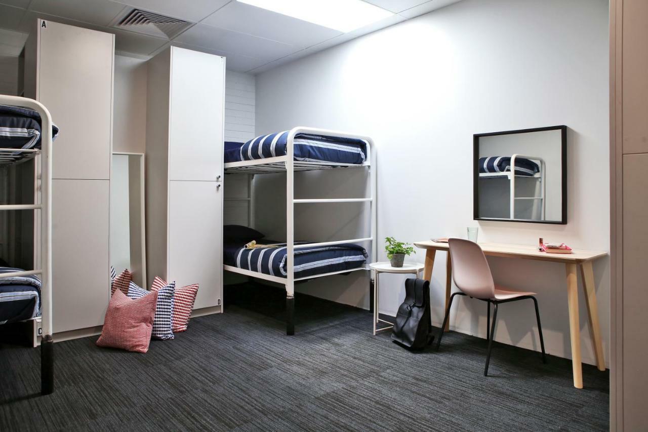 Spinners Hostel Перт Екстер'єр фото